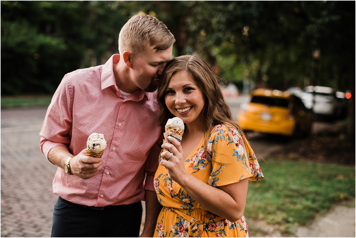 couple enjoys Jenis ice cream